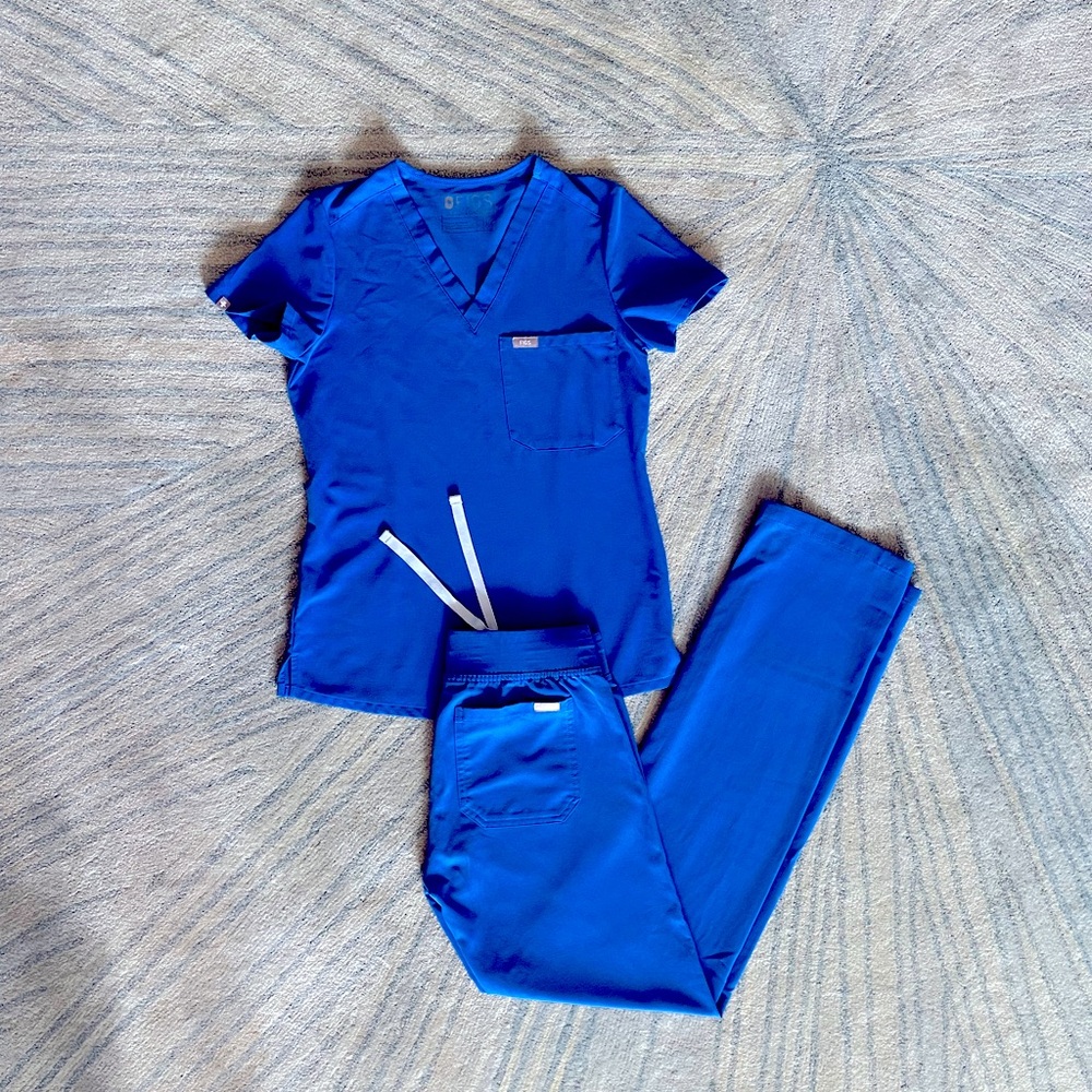 COPY - FIGS Scrub Set